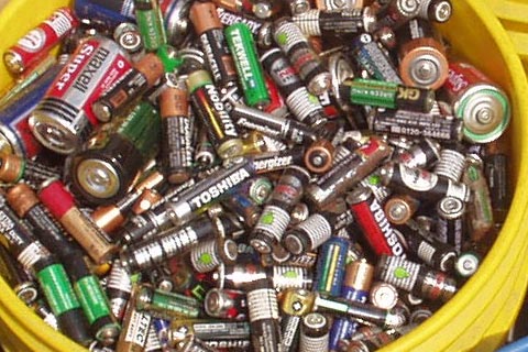 ㊣滨城沙河专业回收电动车电池☯回收废弃锂电池☯旧电池回收价格